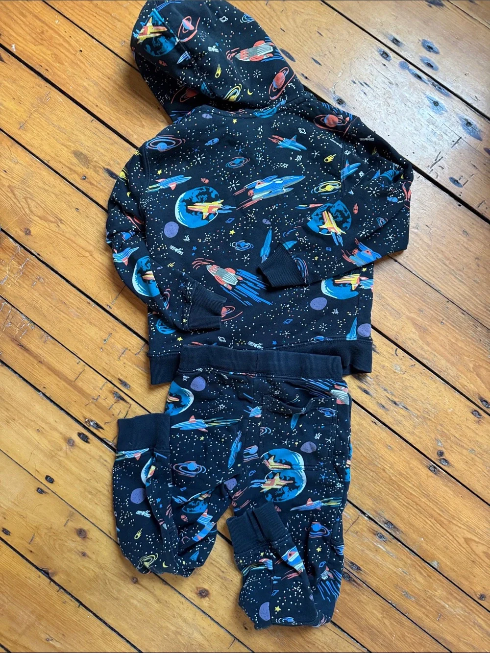 Hanna Andersson 6/7 120 cm Space-Print Sherpa-Lined Hoodie Jumpsuit